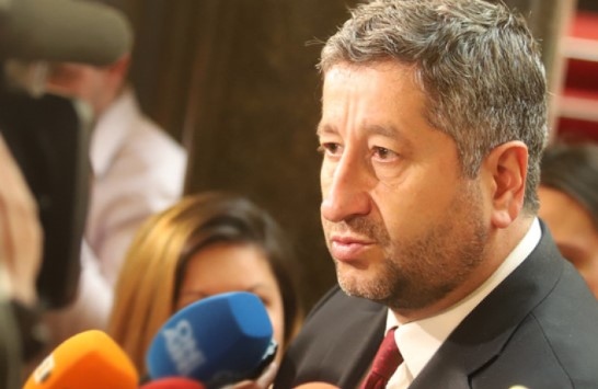 Демократична България ще вземе решение дали да подкрепи кабинет с